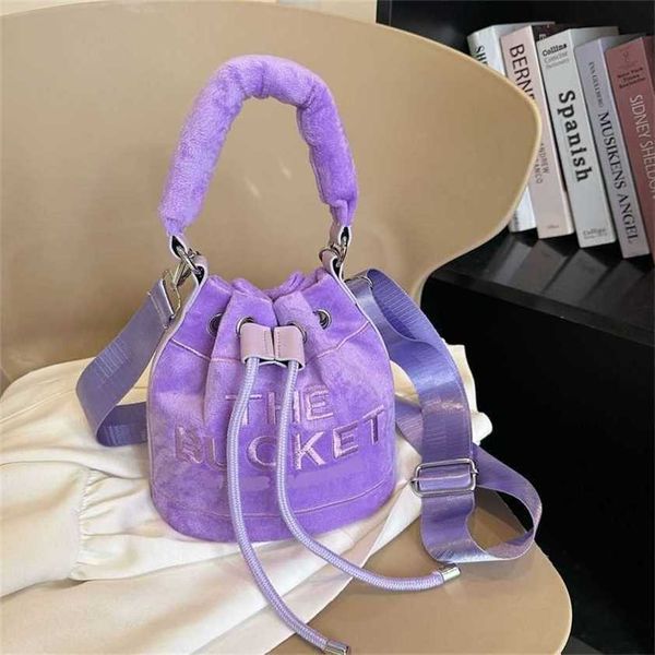 

28% off bag 2024 new launch designer handbag autumn plush versatile one