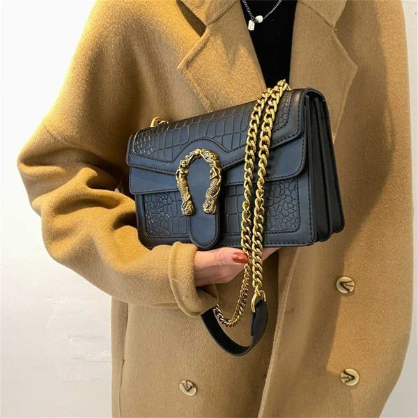 

small square summer fashion chain one shoulder underarm simple crossbody women's bag 65% off store sales
