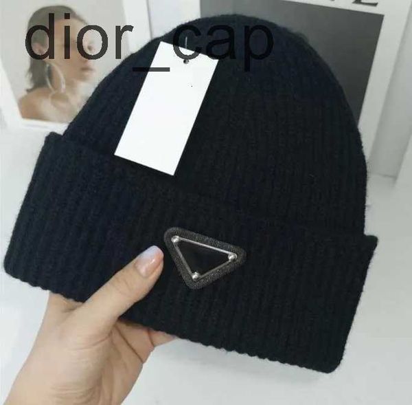 

fashion luxury beanies designer men women design knit hats fall woolen cap letter jacquard letter leisure outdoor hat, Blue;gray