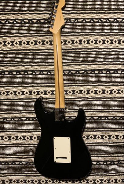 

final american st lefty electric guitar as same of the pictures