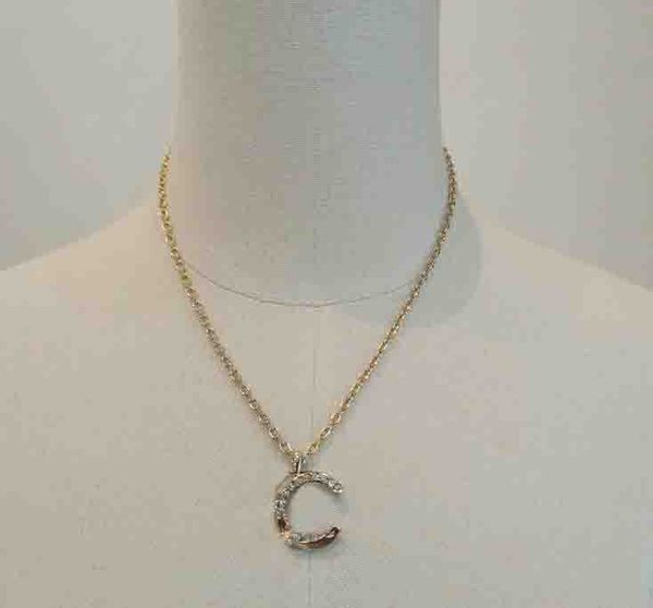

2023 luxury quality charm pendant necklace with diamond in 18k gold plated brooch have stamp box ps7574b, Gray