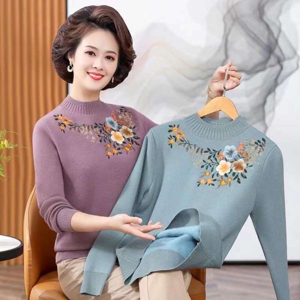 

autumn and winter mothers wear thickened sweater womens underwear warm middle aged wool bottom layer, White;black