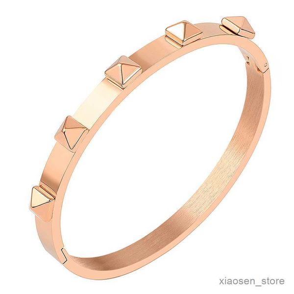 

bracelets stainless steel luxury jewelry 6mm width pyramid charms bangle gold color bracelet for men women fashion jewelry r230828, Golden;silver
