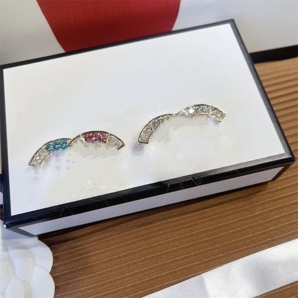 

luxury designer brooches c letters jewelry accessories womens pins mens brand brooch pin suit dress pins for lady specifications wedding par, Gray