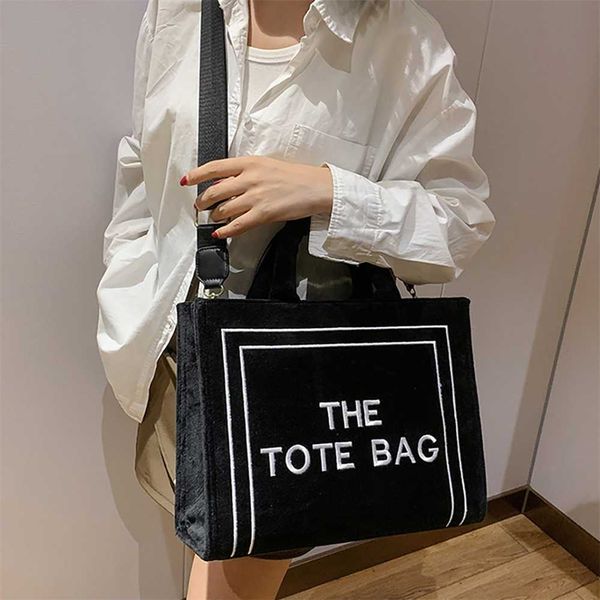 

winter new plush square bag trend set shoulder women's bags handbags for women designer luxury 2023 traveler tote 65% off store sales