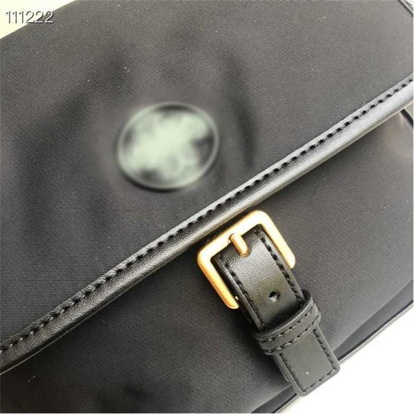 

28% off bag 2024 new launch designer handbag early launch single autumn and winter fashion texture popular small square direct sale
