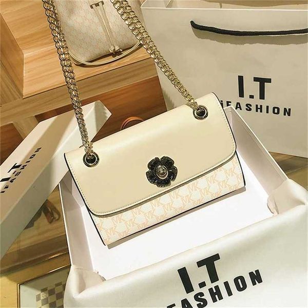 

luxury handbag genuine leather women's bag 2023 new camellia flower chain fashion one shoulder oblique cross small square 65% off store