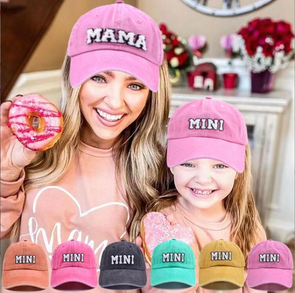 

2023 qc mama baseball cap female parent-child mini alphabet children's baseball-cap mother's day snapbacks, Black;white