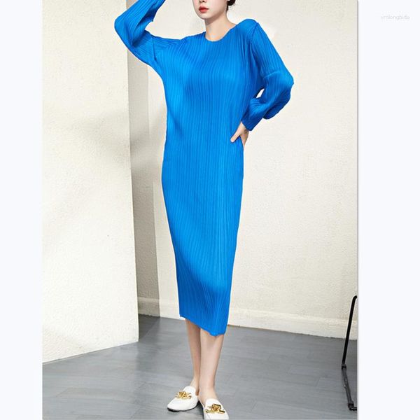 

casual dresses dress for women loose stretch miyake pleated round neck long sleeved simple solid colour over the knees spring and autumn, Black;gray