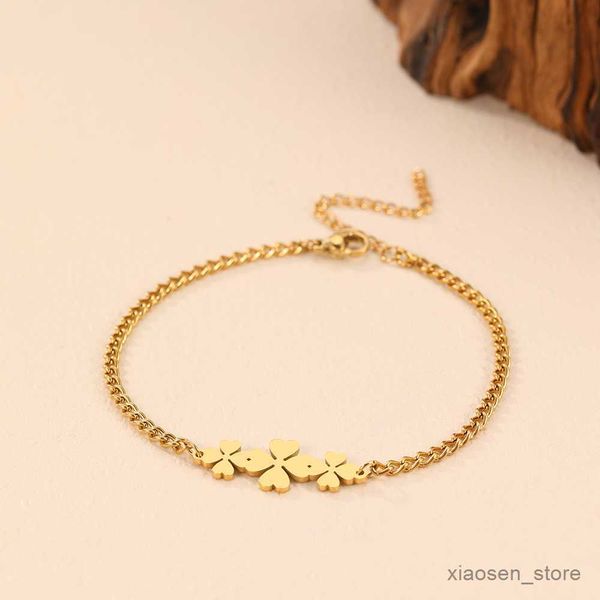 

bracelets stainless steel bracelets classics heart flower pendant chain fashion exquisite light luxury bracelet for women jewelry gift new r, Golden;silver