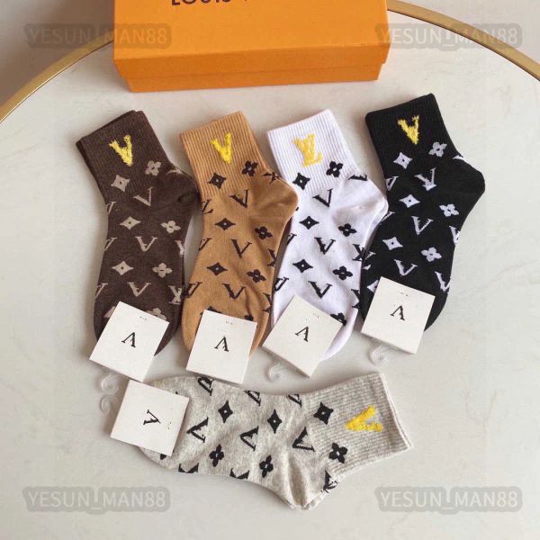 

designer luxury luis vitons socks fashion mens and womens cotton breathable smiling face printed 5 pairs sock with box, Black