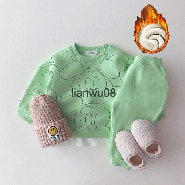 

clothing sets long sleeve sets kids casual loose sweatshirts 2pcs autumn and winter outdoor wear boys baby cartoon cotton plush suits x0828, White