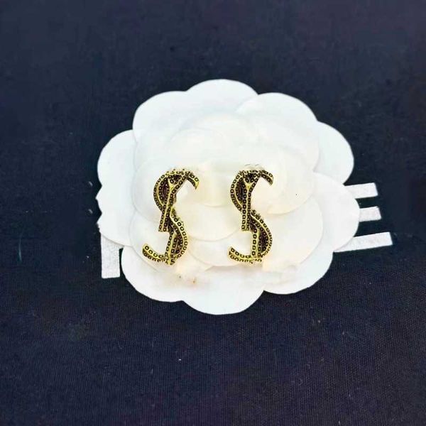 

designer earrings sl fashion light luxury classic style earrings heavy industry advanced letter earnail accessories jewelry romantic valenti, Golden;silver