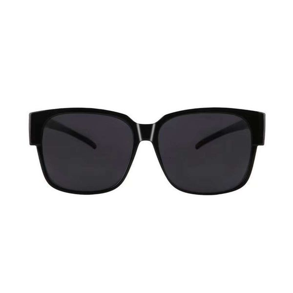 

sunshades sunglasses for myopes polarized outdoors, White;black