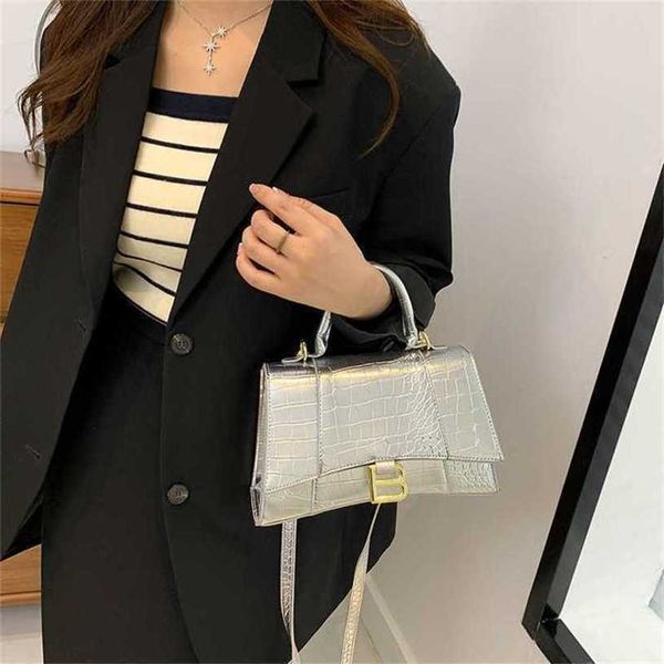 

18% off bag 2024 new launch designer handbag textured hourglass crocodile pattern new shiny leather casual shoulder letter crossbody women&#