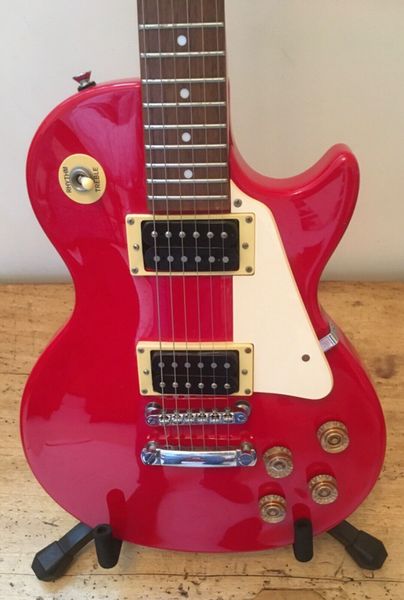 

paul 100 electric guitar as same of the pictures