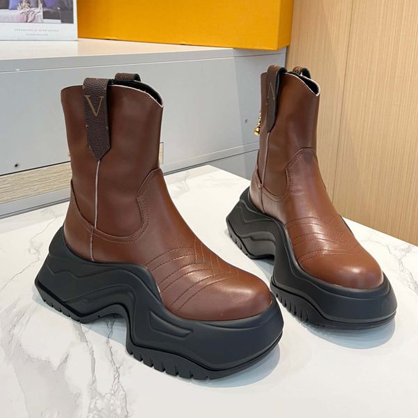 

designer boots luxury boot genuine leather boots ankle booties woman short boot sneakers trainers slipper sandals by brand w382 002, Black