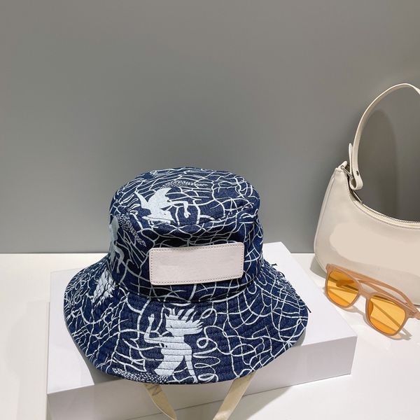 

23fw casual denim wide brim hats for women with leather applique floral bucket hats, Blue;gray