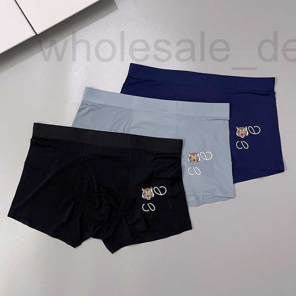 

underpants designer boxer men's underwear traceless boutique ice silk breathable flat corner pants headpiece high end smge, Black;white