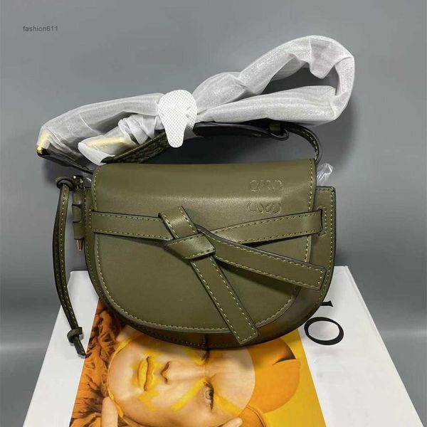 

high-end designer saddles bag lowe brand crossbody handbag women's leather clamshell leather wallet bow shoulder strap alphabet embroid