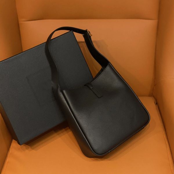 

2023 underarms bag leather black gold barrel bag wild hobo shoulder bag hand -randable women's cowhide