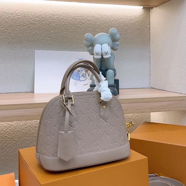 

designer handbag women's shoulder bag cross body bag classic handbag embossing flower tote bags shopping bag shoulder crossbody purse