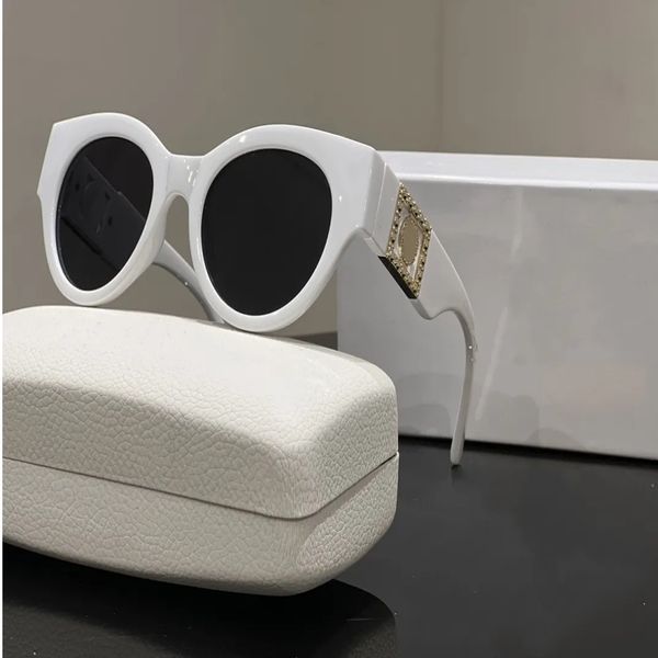 

fashion luxury designer sunglasses for women's men glasses same sunglasses as lisa triomphe beach street p small sunnies metal full fra, White;black