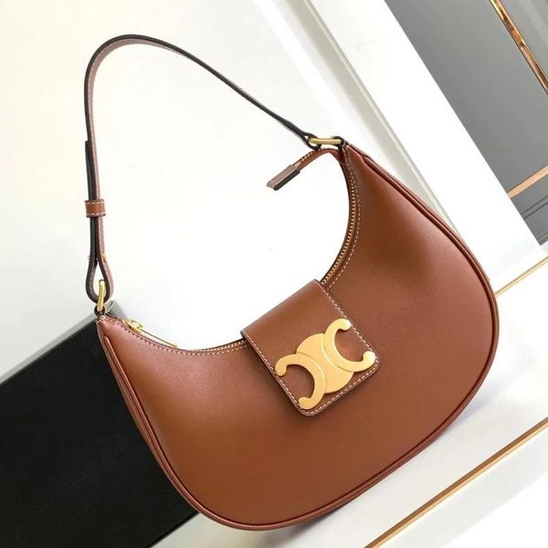 

2023 new women's underarm bag high-end quality handbag cowhide material the whole bag light and stiff daily shoulder strap adjustable