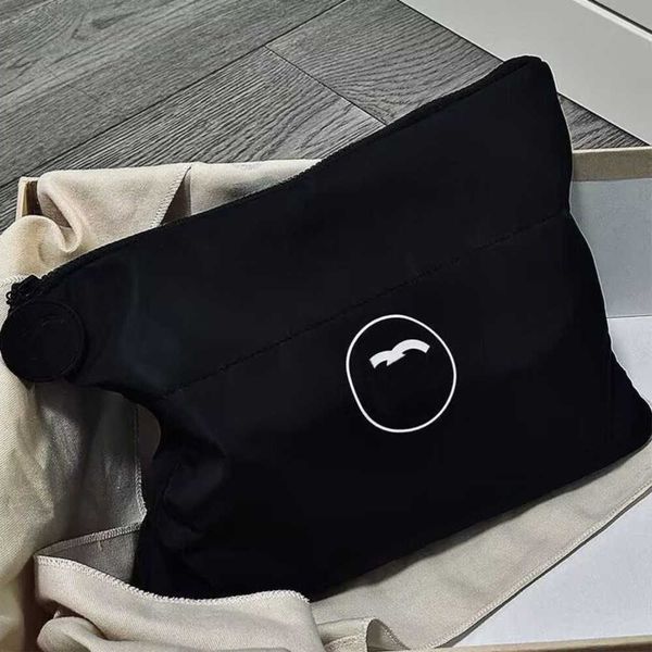 

fashion women's luxury makeup storage bags women brand ch cosmetic bag space cotton travel handbag pouch ladies purses organizador toil, Black;red