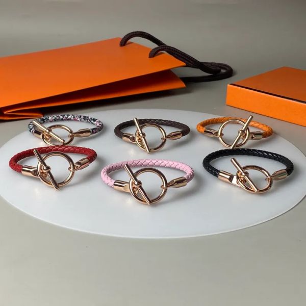 

2023 new fashion bracelet designer ladies luxury jewelry women mens classic bracelets lovers wedding accessories capsmens, Black