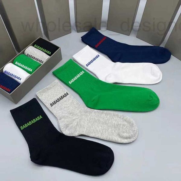 

new fashion designer womens mens socks five pair luxe sports winter b letter printed sock with box pqyn, Black