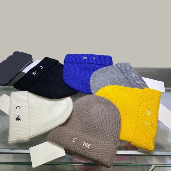 

Womens Winter Desingers Luxurys Beanie Warm Knitted Cap Ear Protection Casual Temperament Cold Cap Ski Caps, Blue