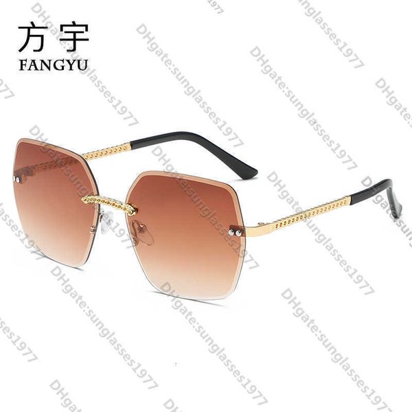 

Xiangjia glasses New internet celebrity fashion Xiaoxiangjia bag necklace frameless rice nail series can be paired with necklaces for self sale 1TE2JMPZP