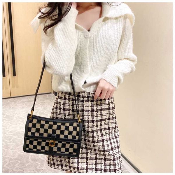 

evening bags versatile network red bag women's spring festival fashion checker shoulder underarm simple crossbody small square 230828