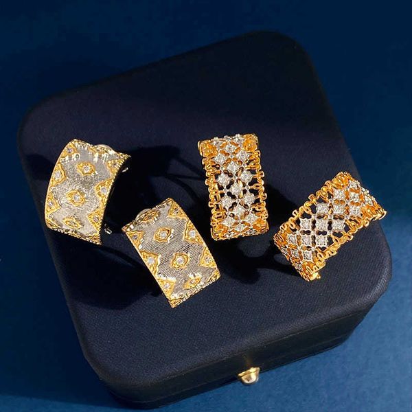 

Designer Buccellati Earrings Luxury Top Palace Style 18K Gold Plated Textured Carved Pattern and Diamond Inlaid Dual Color C-shaped Earrings Accessories Jewelry