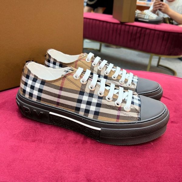 

luxury brand stripes vintage casual shoes flat outdoor check sneakers thick sole season tones brand classic men's shoes 13, Red;white