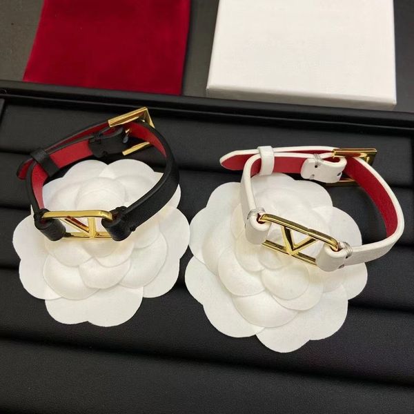 

high-end leather bracelet fashion letter bracelet, Black