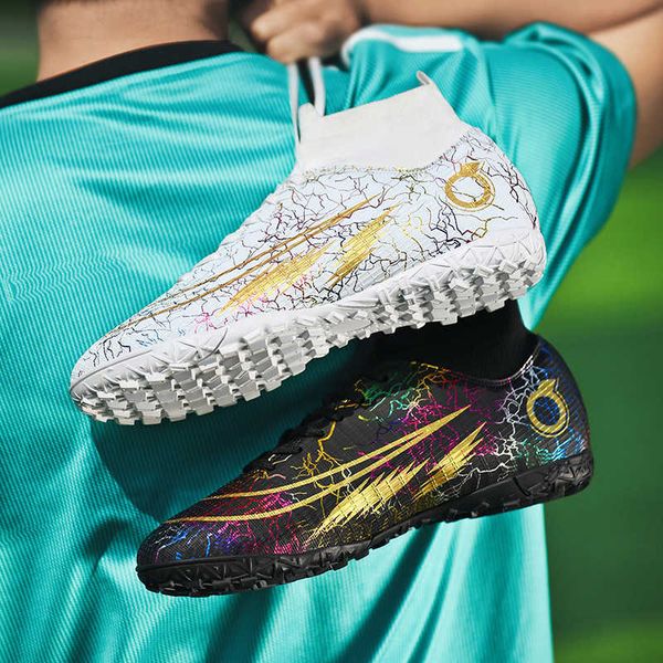 

2023 men soccer shoes classic professional outdoor trainers high football mens boots grassland women sneakers 230814