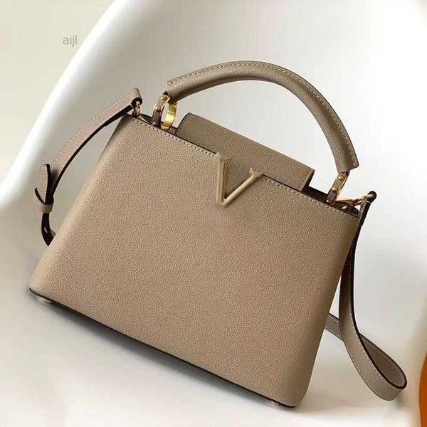 

tote bags original style quality genuine leather v lock presbyopia totes palladium decoration postman bag portable female handbag shoulder h