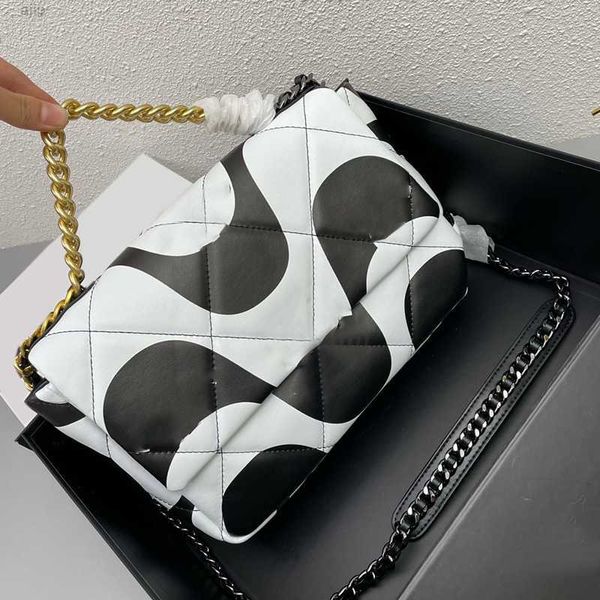 

25cm genuine leather womens shoulder bag geometric wave pattern printed stitching chain handbag two-color luxury designers ladies 19 series