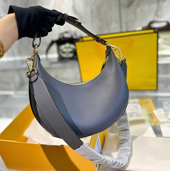 

new womens bottom gold letter half moon shoulder designer fashion brand 2023 hobo handbags calf leather baguette crescent women printing bag