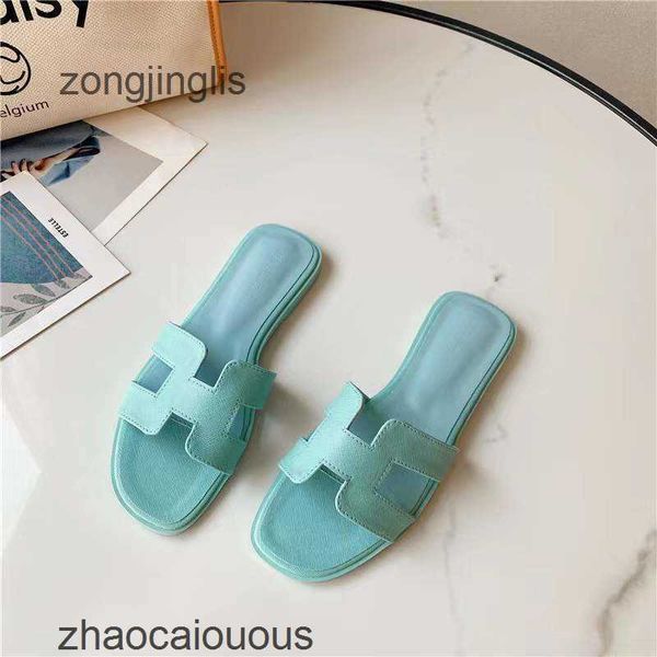 

women 2023 oran designer slipper cool children sandal shoes slippers bear home travel shoes summer fashion wear leatbea g9bl