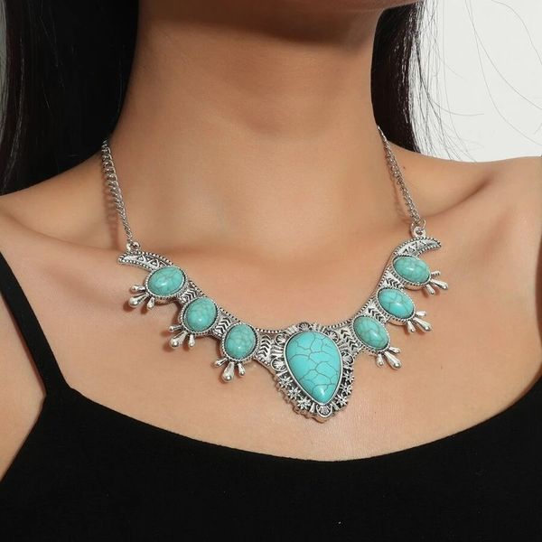 

navel bell button rings bohemian style turquoise v shaped alloy necklace for women wings vintage ethnic choker accessories 230830, Silver