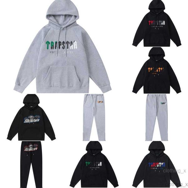 

trapstar hoodies designer sweatshirt hoodie for man black shark camouflage fashion hip hop long sleeve us size s-xxl black white solid color