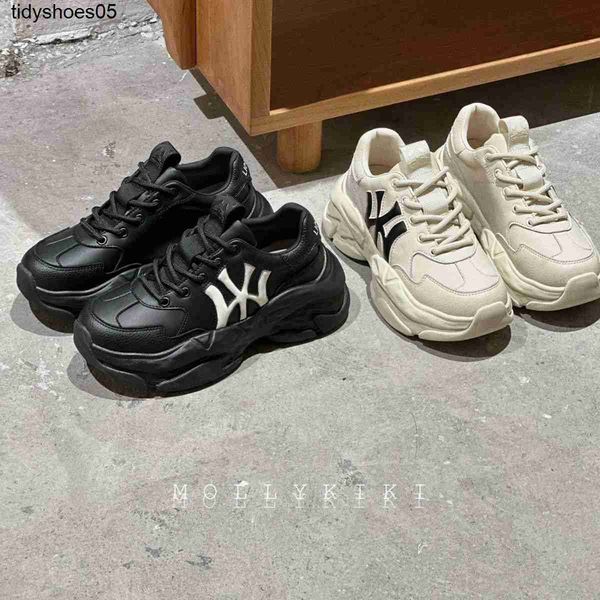 

korean version of ny dad shoes for women 2023 spring and autumn genuine leather thick sole sponge shoes trend letter casual sports shoes, Black