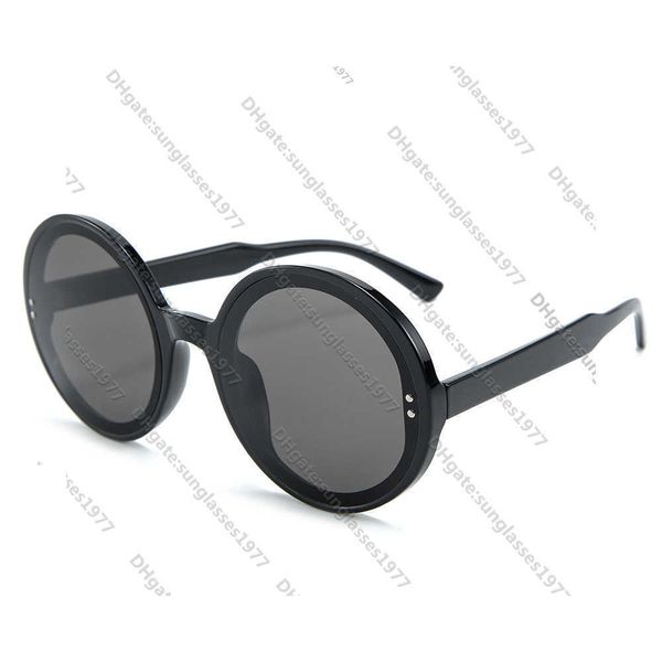 

xiangjia glasses 2104 xiaoxiang's new sunglasses{category}, White;black