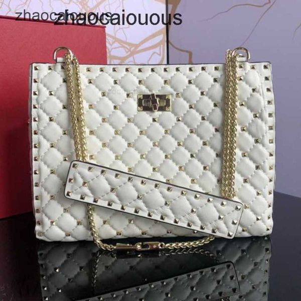 

sky chain outdoor sheepskin bag luxury classic v lady's star valeentino crossbody new fashionable personality underarm bag cowhide shou