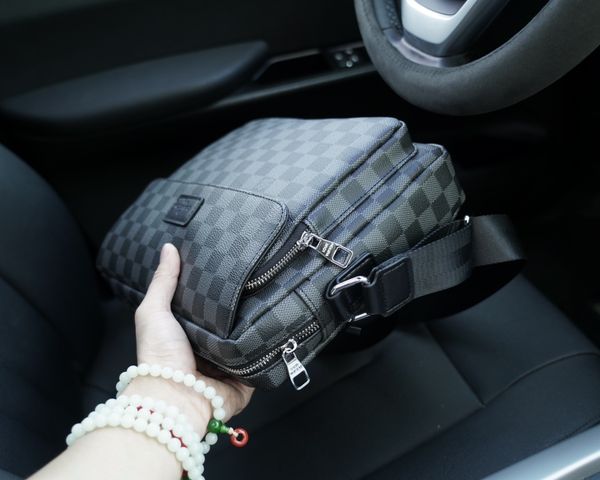 

mens messager bag designer bag fashion ootd shoulder crossbody valentines day christmas luxury gift birthday saddle bag