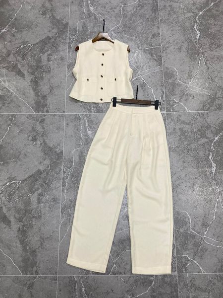 

women's two-piece pants round neck clean color and pants, White