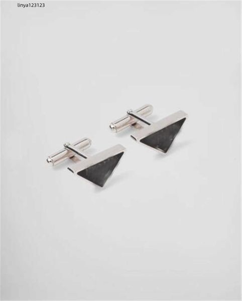 

luxury designer brand cuff link fashion jewelry for men women classic letter cuff links shirt accessories wedding exquisite gift cufflinks, Silver